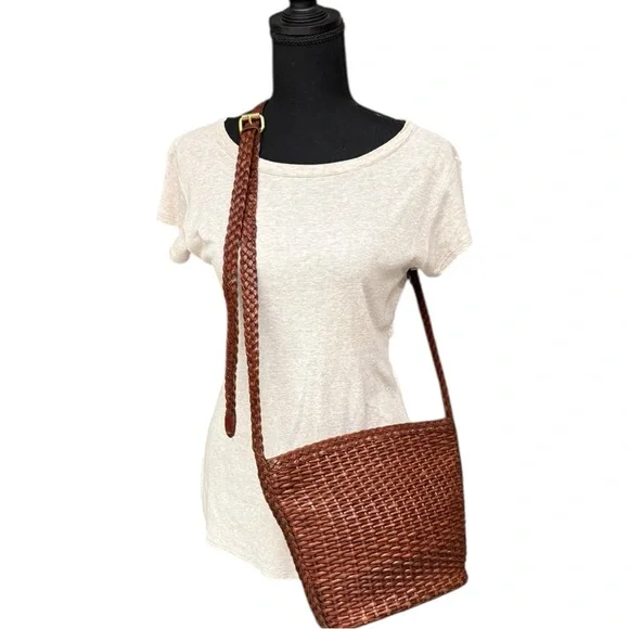 GEM Vintage Genuine Leather Brown Woven Crossbody Bag Made in Brazil - Picture 7 of 16